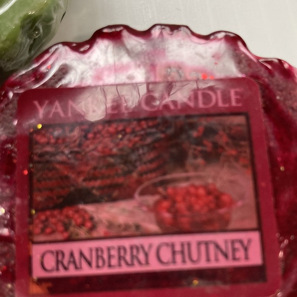 3 Yankee Candle Tarts BAKERY SCENTS NEW 0.8 oz each - Picture 6 of 8